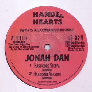 Pochette indicative de l’album Jonah Dan / Earl Zero — Hardcore Steppa / Look In This World